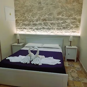  Ferienhaus Nine Italien